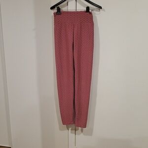 High-Rise Textured Leggings in Mauve Pink